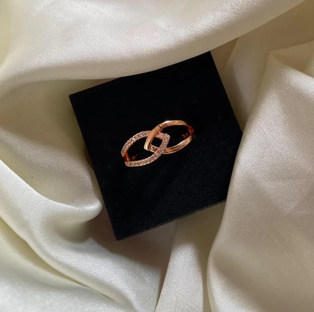 Rose Gold Plated American Diamond Ring 