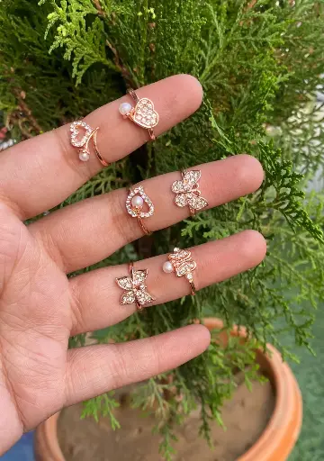 Elegant Rose Gold Rings Set of 6