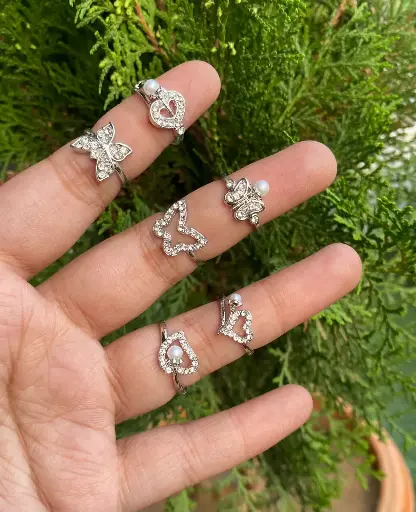 Elegant Silver Rings Set of 6 